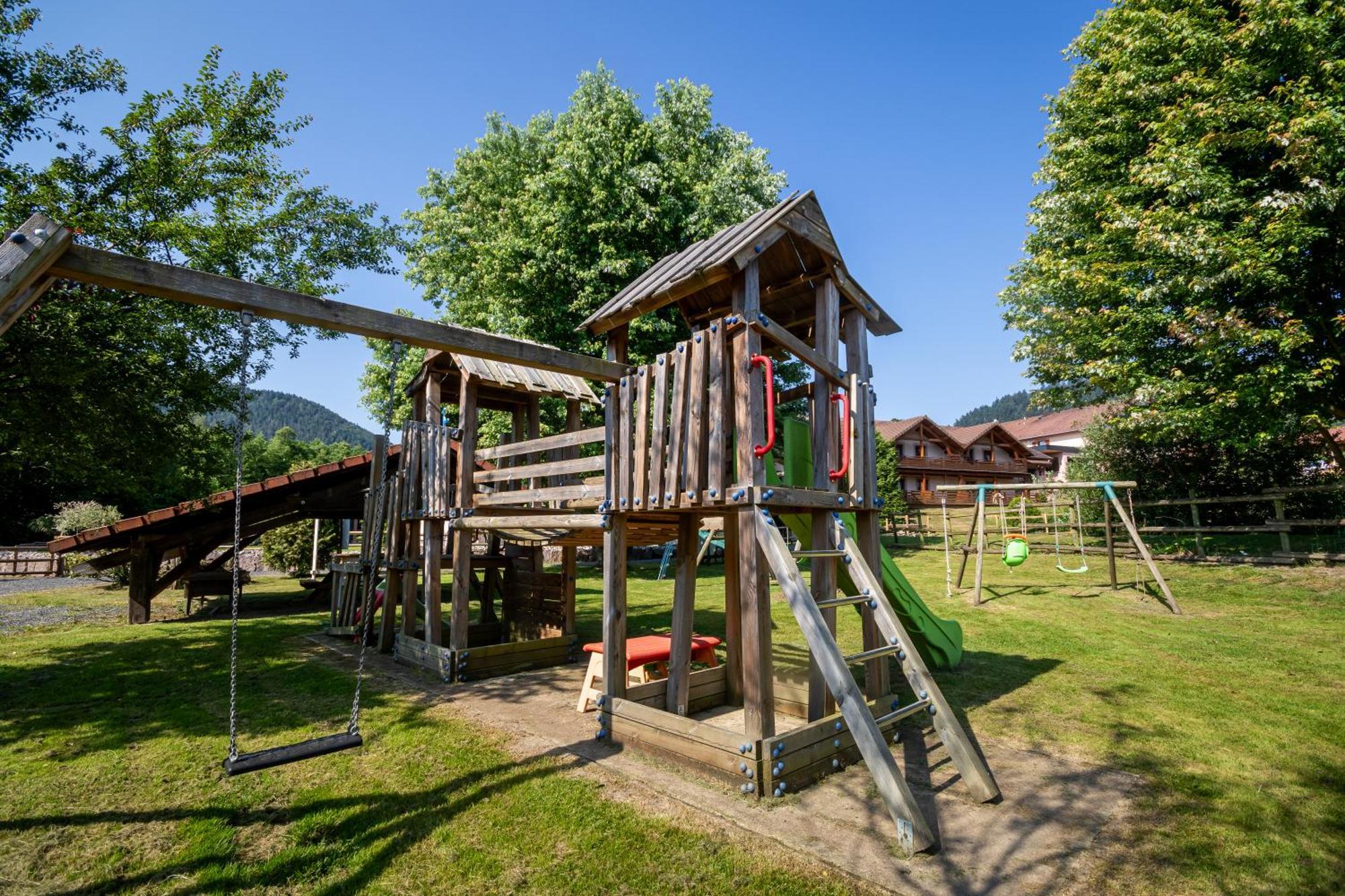 Logis Hotel Le Regal & Spa Saint-Die-des-Vosges المظهر الخارجي الصورة